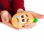 Squishy Naranja Kawaii Antiestrés Sensorial con expresión llorando